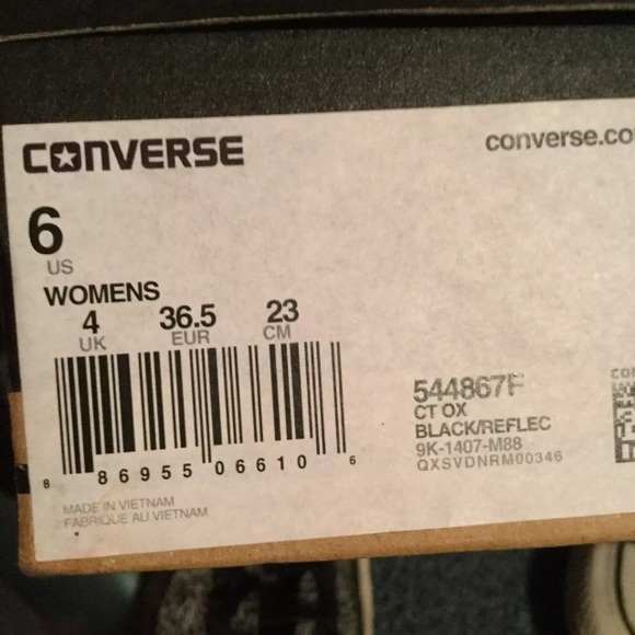 Converse - Picture 3 of 4